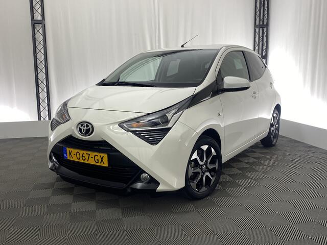 Toyota AYGO 1.0 VVT-i x-joy Automaat | Apple Carplay | Camera | Bluetooth | Elek. Spiegels |