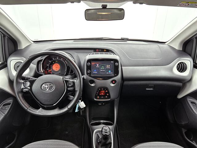 Toyota AYGO 1.0 VVT-i x-cite | Airco | Carmera | Carplay |