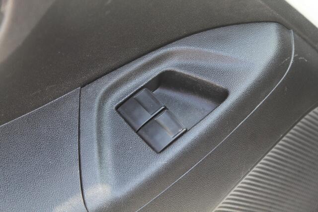 Toyota AYGO 1.0 VVT-i x-play//Navi//Camera//Carplay!