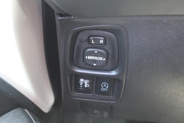 Toyota AYGO 1.0 VVT-i x-play//Navi//Camera//Carplay!
