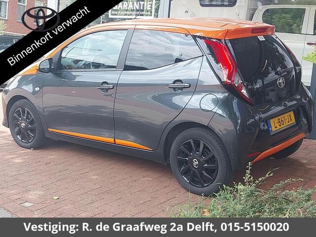 Toyota AYGO 1.0 VVT-i X-JBL Bi-Tone | JBL Premium Audio | Apple Carplay & AndroidAUTO | 1e eigenaar |
