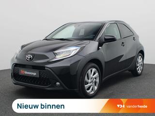 toyota-aygo-x-1.0-vvt-i-mt-business