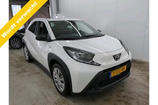 toyota-aygo-x-1.0-vvt-i-mt-play,-1e