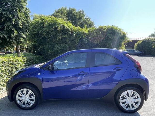 Toyota AYGO X 1.0 VVT-i MT Play All seasonbanden