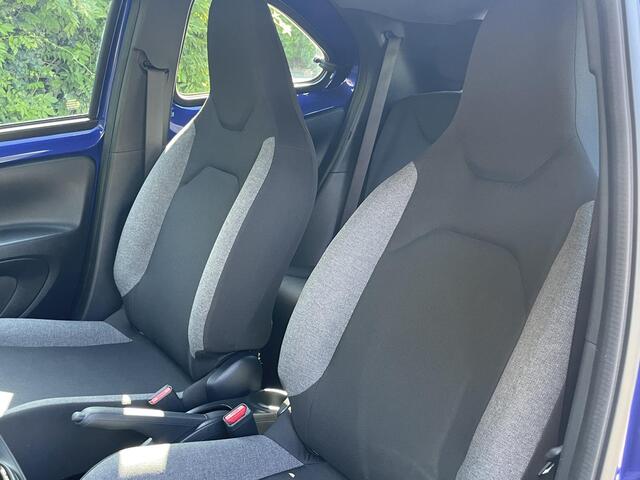 Toyota AYGO X 1.0 VVT-i MT Play All seasonbanden