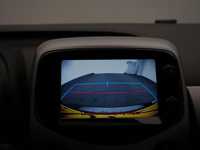 Toyota AYGO 1.0 VVT-i x-play