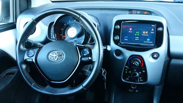 Toyota AYGO 1.0 VVT-i x-play |Carplay|Camera!