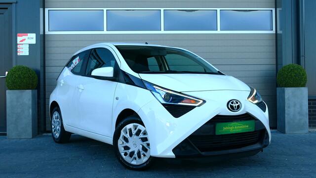 Toyota AYGO 1.0 VVT-i x-play |Carplay|Camera!