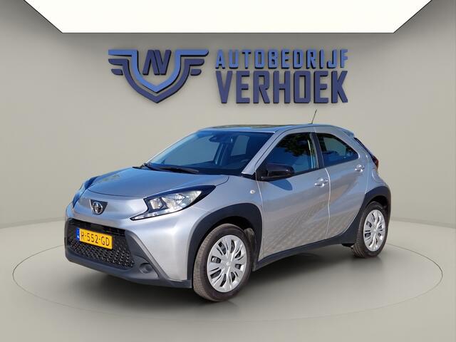 Toyota AYGO 1.0 VVT-i MT Play NL Auto - Carplay - BTW Auto