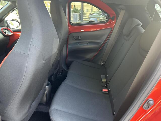 Toyota AYGO X 1.0 VVT-i S-CVT Pulse