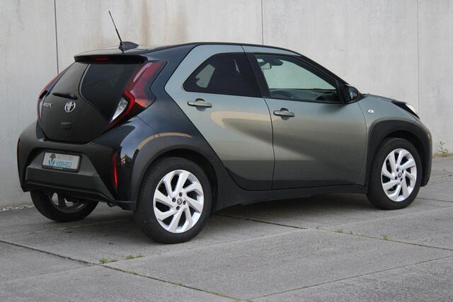 Toyota AYGO X 1.0 VVT-i S-CVT First / AUTOMAAT / CRUISE / CAMERA