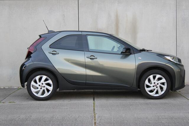 Toyota AYGO X 1.0 VVT-i S-CVT First / AUTOMAAT / CRUISE / CAMERA