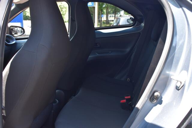 Toyota AYGO X 1.0 VVT-i S-CVT Pulse Keyless | Carplay Navigatie | Stoelverwarming | 12 mnd BOVAG garantie Whatsapp 06-53188999