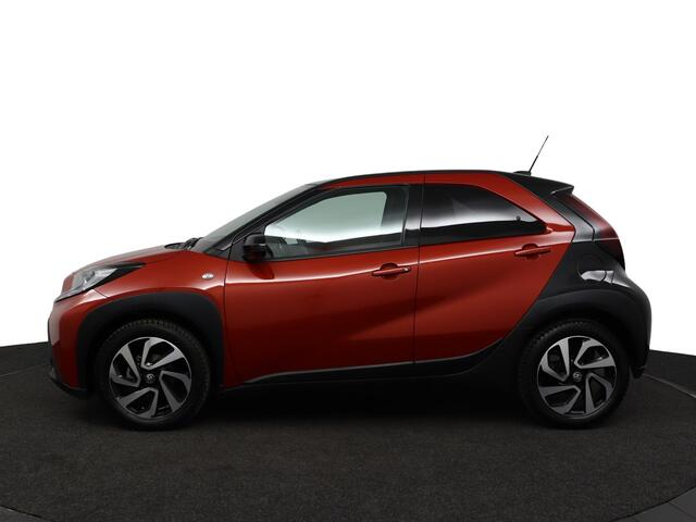 Toyota AYGO X 1.0 VVT-i MT Pulse | Apple Carplay / Android auto | Parkeercamera | Adaptieve Cruise-control |