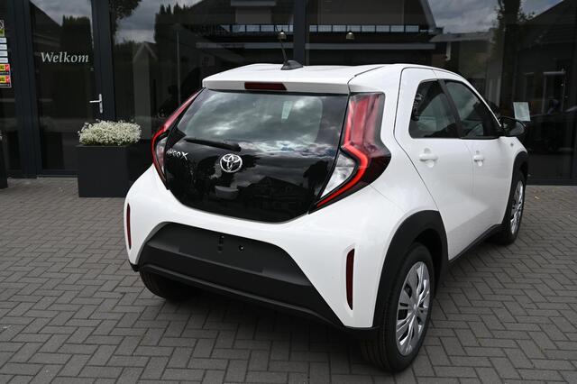 Toyota AYGO X 1.0 VVT-i MT Play *BTW auto* *Nieuwe auto*