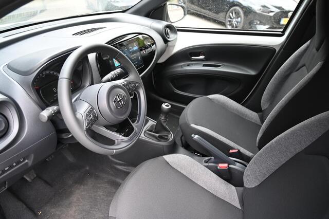 Toyota AYGO X 1.0 VVT-i MT Play *BTW auto* *Nieuwe auto*