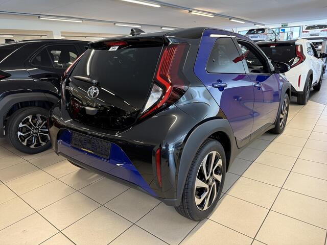 Toyota AYGO X 1.0 VVT-i S-CVT Pulse | Stoelverwarming | Adaptief Cruise Control | Achteruitrij Camera |