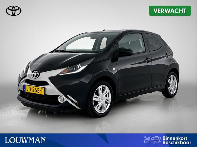 Toyota AYGO 1.0 VVT-i x-sport | LM-velgen | Mistlampen voor | Getinte ramen | Navigatie | achteruitrijcamera | Reservering Michel Jongenelen Roosendaal