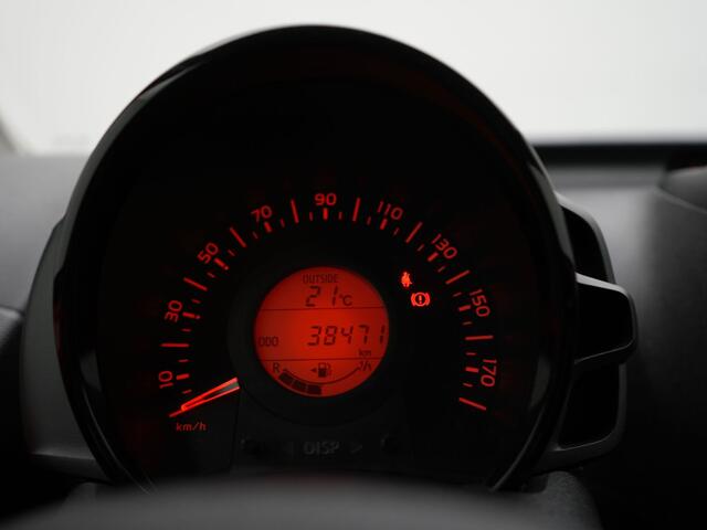 Toyota AYGO 1.0 VVT-i x-fun