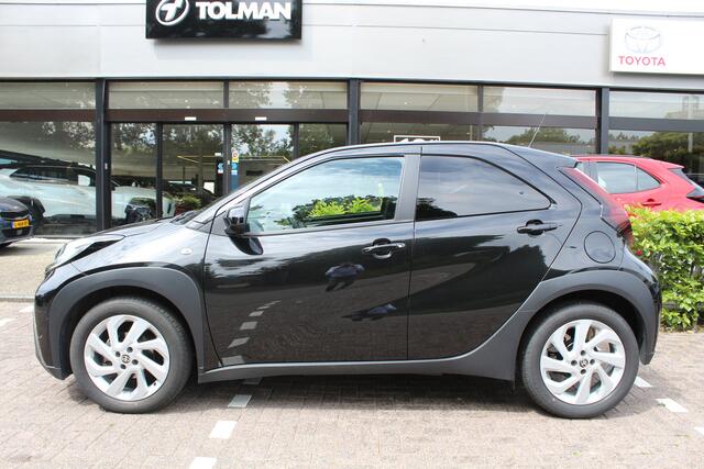 Toyota AYGO X 1.0 VVT-i MT First | Rijklaar | Stoelverw. | LED | Clima | Camera | Apple/Android | Privacyglass | Adap.cruise