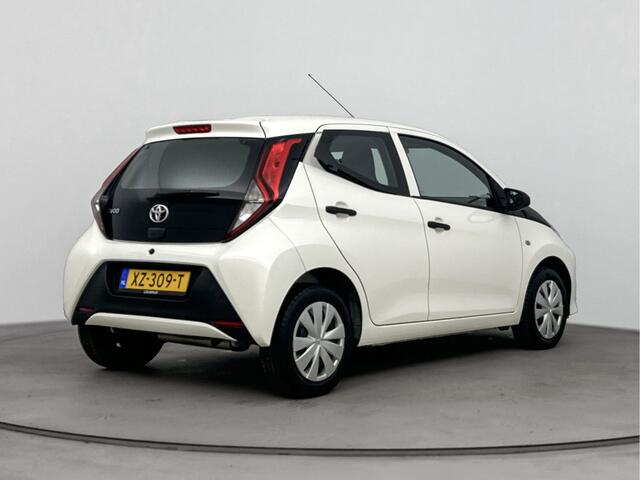 Toyota AYGO 1.0 VVT-i x-fun | Airco | Bluetooth | Radio |