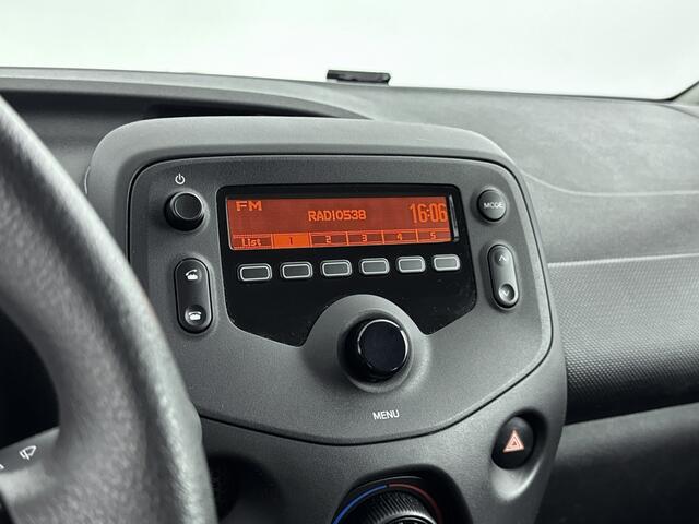 Toyota AYGO 1.0 VVT-i x-fun | Airco | Bluetooth | Radio |