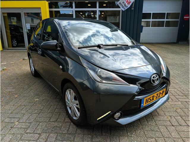 Toyota AYGO 1.0 VVT-i x-play All-in prijs!