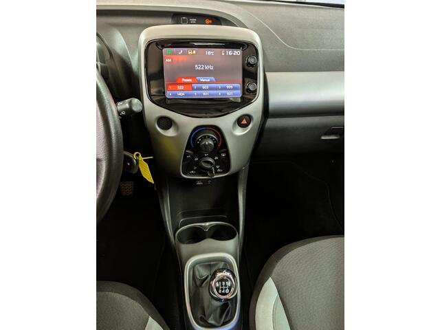 Toyota AYGO 1.0 VVT-i x-play All-in prijs!