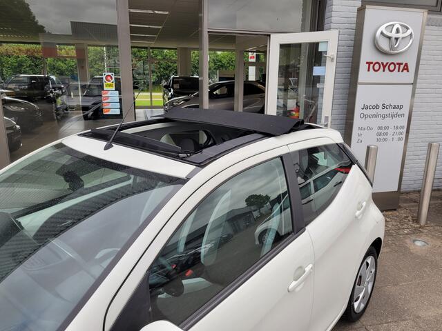 Toyota AYGO 1.0 VVT-i x-wave |El.bed. vouwdak, Airco, el.ramen, cruisectr.