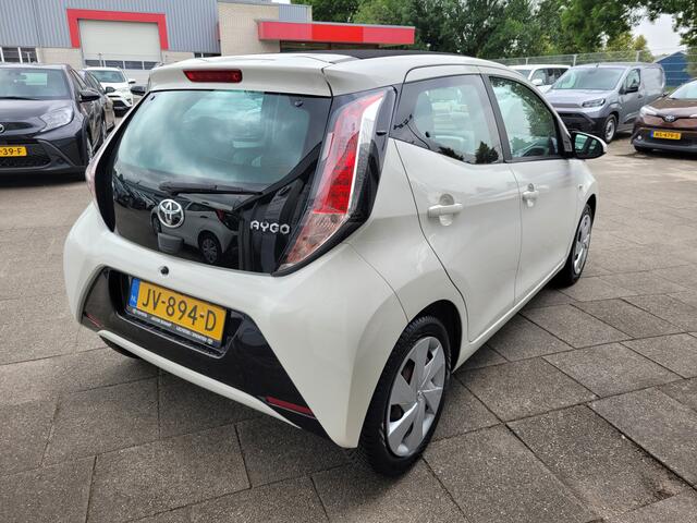 Toyota AYGO 1.0 VVT-i x-wave |El.bed. vouwdak, Airco, el.ramen, cruisectr.
