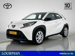 toyota-aygo-x-1.0-vvt-i-s-cvt-play-