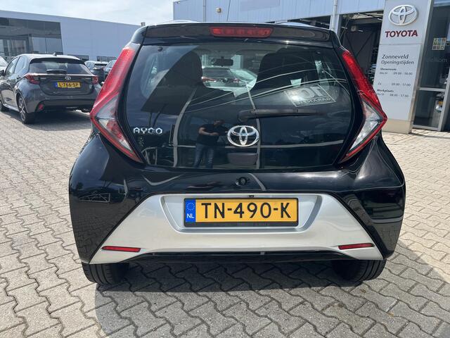 Toyota AYGO 1.0 VVT-i x-play