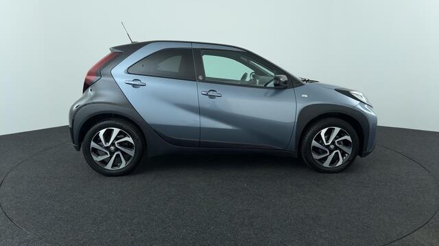 Toyota AYGO X 1.0 VVT-i S-CVT Team-D Edition