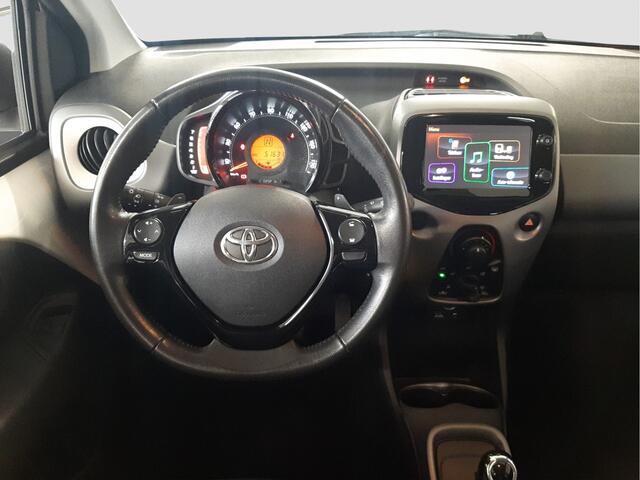 Toyota AYGO 1.0 VVT-i x-play | Camera | Automaat | Bluetooth |