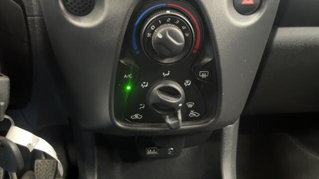 Toyota AYGO 1.0 VVT-i x-fun