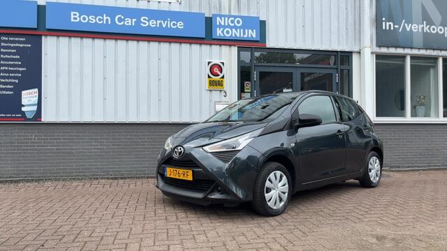 Toyota AYGO 1.0 VVT-i x-fun
