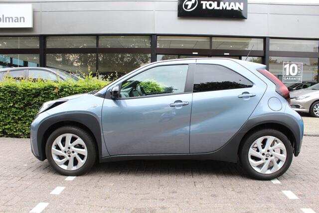 Toyota AYGO X 1.0 VVT-i MT First | Rijklaar | Stoelverw. | LED | Clima | Camera | Apple/Android | Privacyglass | Adap.cruise