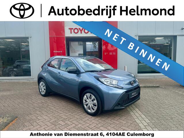 Toyota AYGO X 1.0 VVT-i MT Play