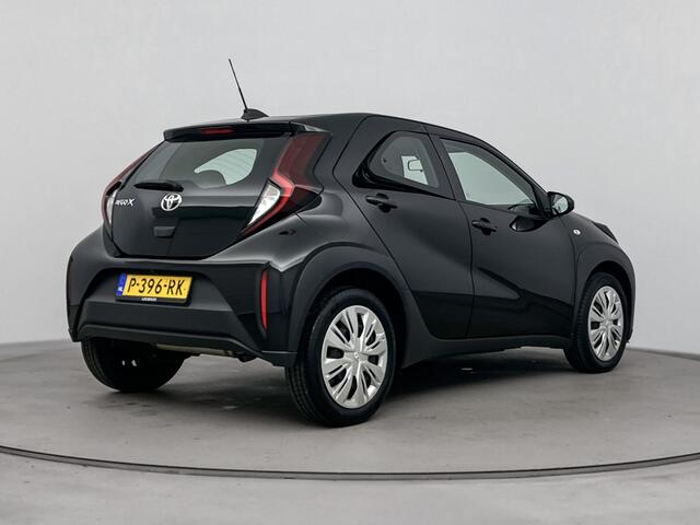 Toyota AYGO X 1.0 VVT-i MT Play | Apple Carplay/Android Auto | Airco | Cruise Control Adaptief | Rijstrooksensor Met Correctie | Autonomous Emergency Braking |