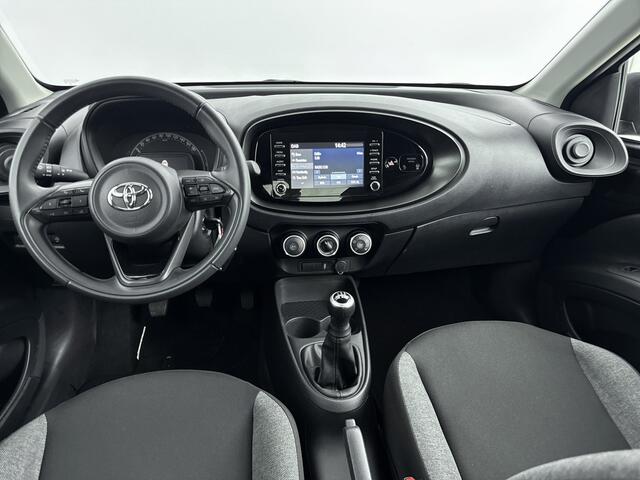 Toyota AYGO X 1.0 VVT-i MT Play | Apple Carplay/Android Auto | Airco | Cruise Control Adaptief | Rijstrooksensor Met Correctie | Autonomous Emergency Braking |