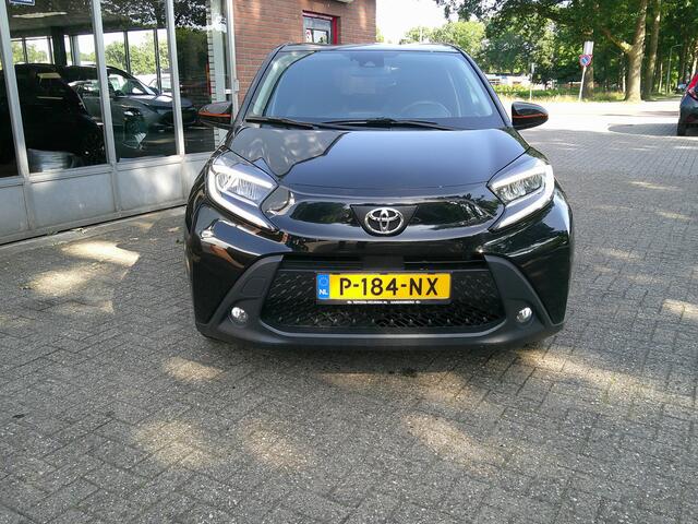 Toyota AYGO X 1.0 VVT-i MT first Trekhaak