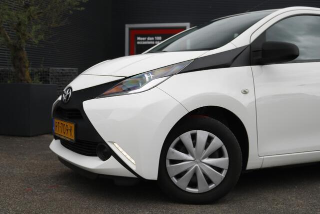 Toyota AYGO 1.0 VVT-i x-fun