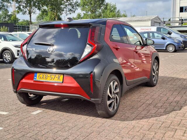 Toyota AYGO X 1.0 VVT-i MT Pulse + Stoelverwarming en Design pack