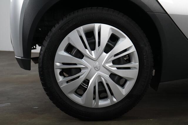 Toyota AYGO X 1.0 VVT-i MT Play, 1e eigenaar, NL auto , All season banden