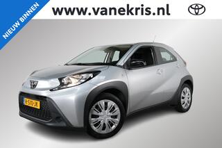 toyota-aygo-x-1.0-vvt-i-mt-play,-1e
