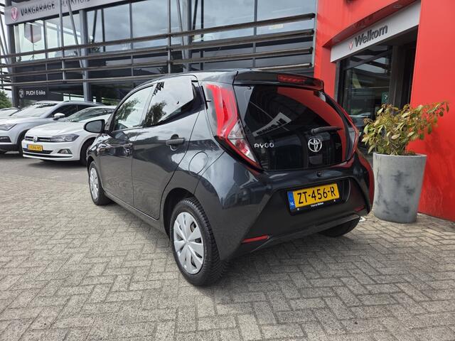 Toyota AYGO 1.0 VVT-i x-fun
