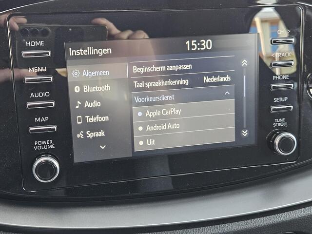 Toyota AYGO X 1.0 VVT-i MT Business 3.300km Carplay