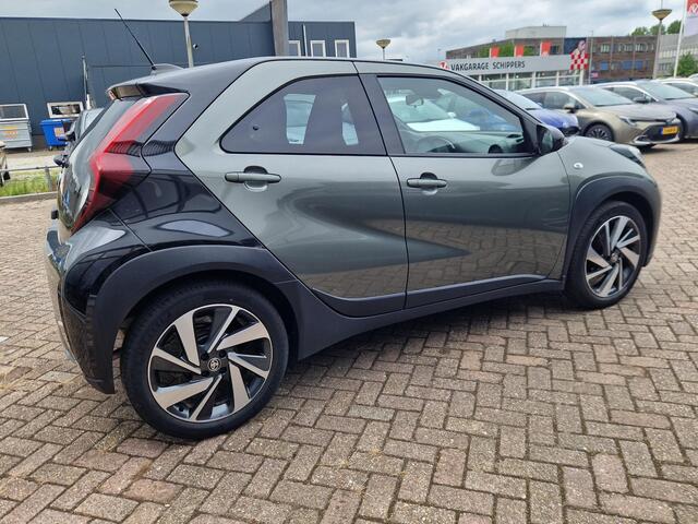 Toyota AYGO X 1.0 VVT-i S-CVT Envy Automaat