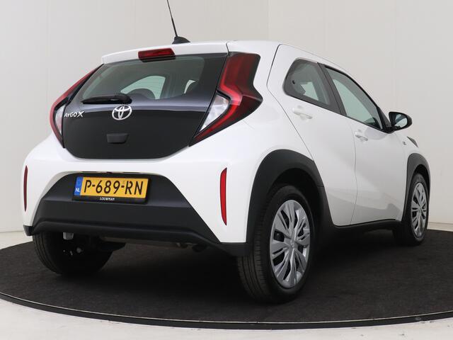 Toyota AYGO X 1.0 VVT-i MT Play I Apple Carplay/Android Auto I Airco I Cruise control adaptief I USB I Dealer Onderhouden I