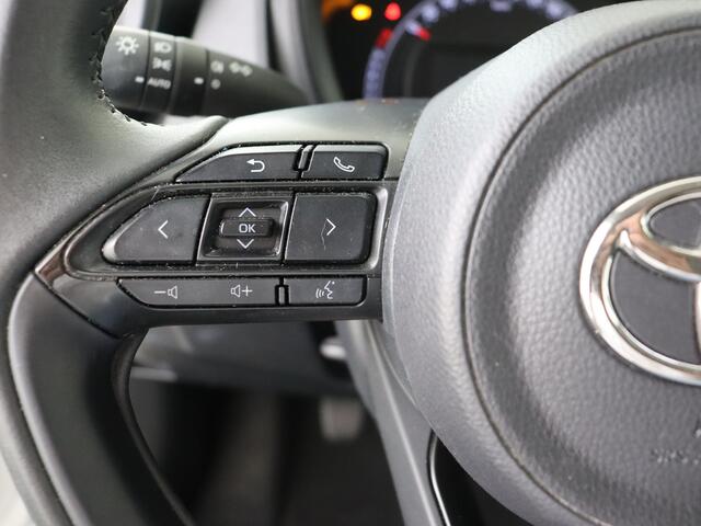 Toyota AYGO X 1.0 VVT-i MT Play I Apple Carplay/Android Auto I Airco I Cruise control adaptief I USB I Dealer Onderhouden I